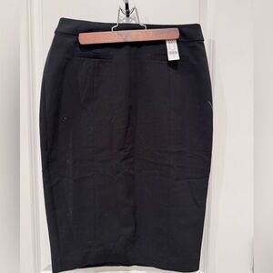 New York & Company Classic Black Pencil Skirt